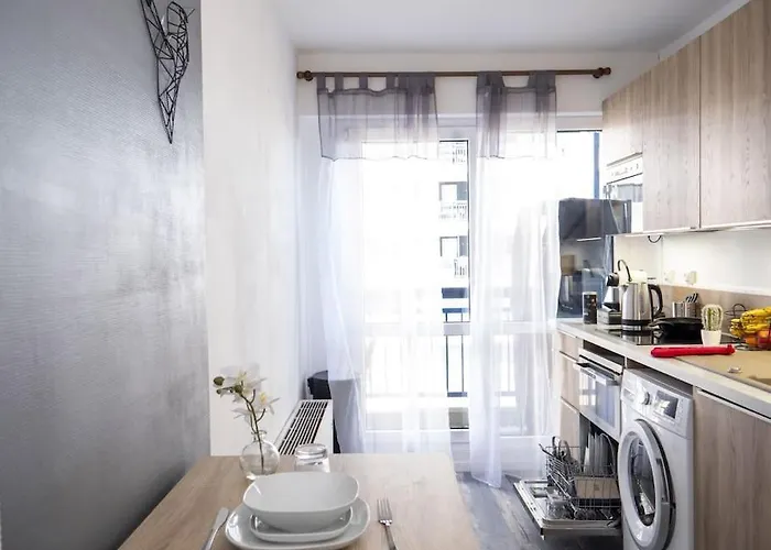 Le Gare Hypercentre * Нанси